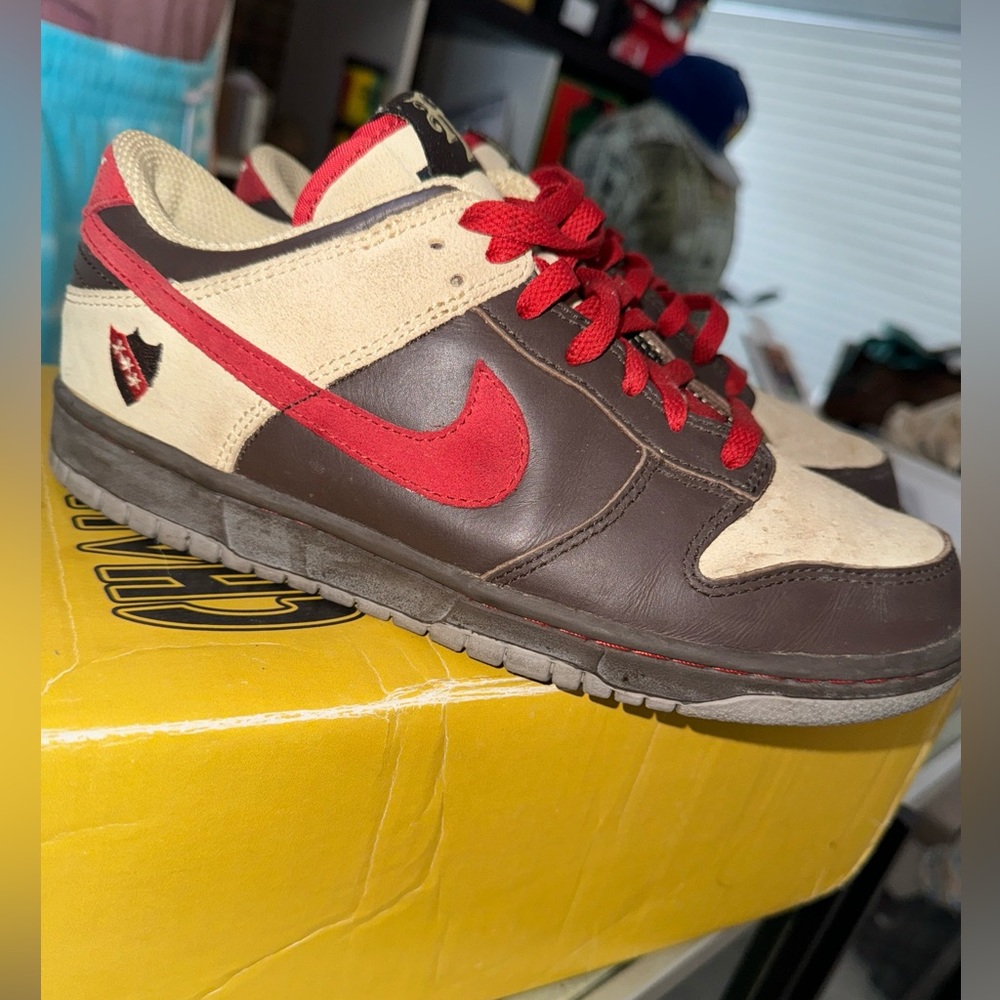 Nike Dunks from 2005 rare!!!